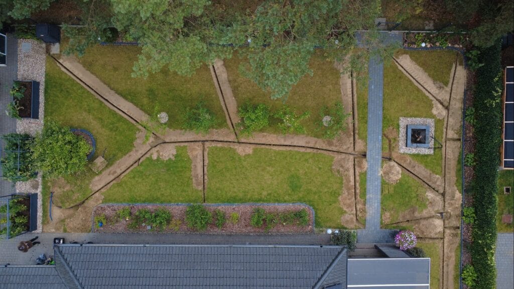 Realizacja systemu nawadniania w ogrodzie, Legionowo